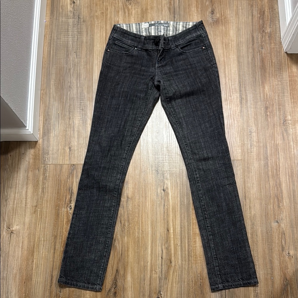 Chloe Black Slim Straight Leg Jeans Classic Style